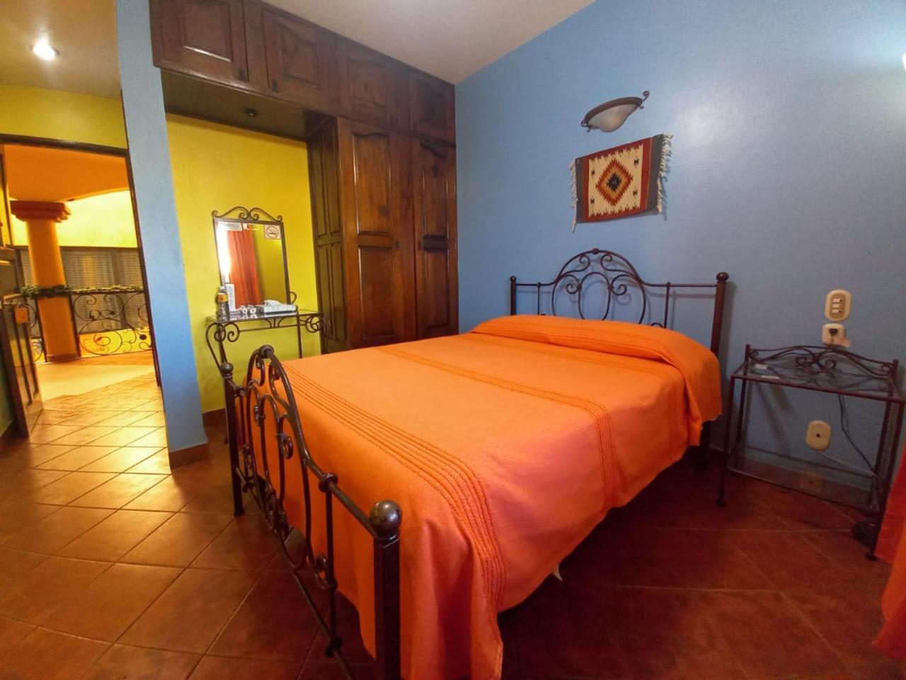 Hotel Dona Alicia Oaxaca Екстериор снимка